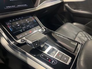 Audi Q8 SUV