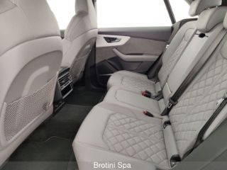 Audi SQ8 SUV