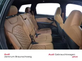Audi SQ7 SUV