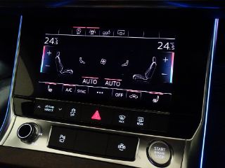 Audi A6 Sedan