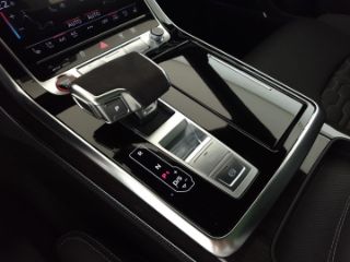 Audi Q8 SUV TFSI e