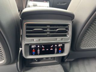 Audi SQ7 SUV