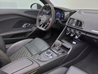 Audi R8 Spyder V10 performance quattro