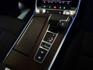 Audi A6 Sedan