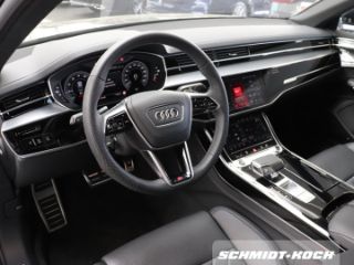 Audi A8 TFSI e