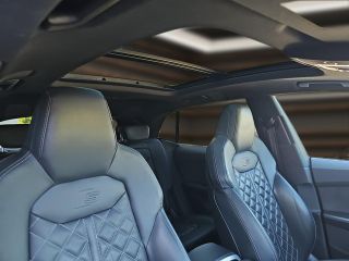 Audi SQ8 SUV