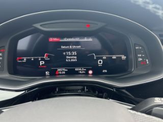 Audi SQ7 SUV