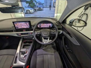 Audi A4 Sedan