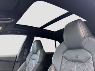Audi SQ8 SUV