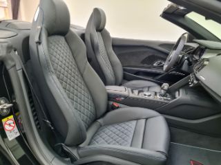 Audi R8 Spyder V10 performance quattro