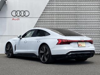 Audi e-tron GT quattro