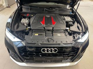 Audi RS Q8 SUV
