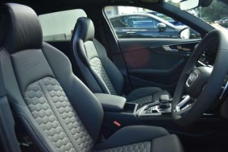 Audi RS 4 Avant