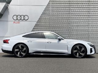 Audi e-tron GT quattro