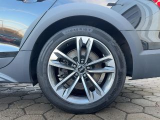 Audi A4 allroad quattro