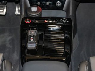 Audi S6 Avant e-tron