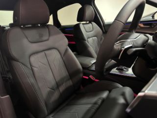Audi A6 Sedan