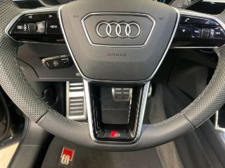 Audi SQ8 e-tron