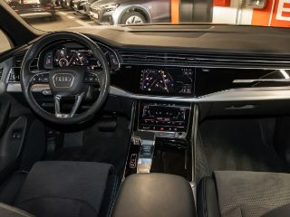 Audi Q7 SUV TFSI e