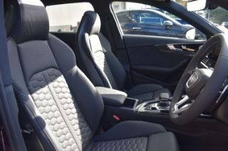 Audi RS 4 Avant