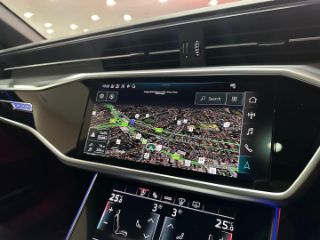Audi A6 Sedan