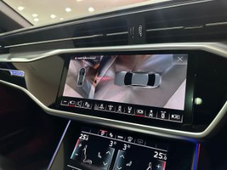 Audi A6 Sedan