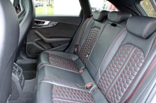 Audi RS 4 Avant