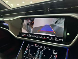 Audi A6 Sedan
