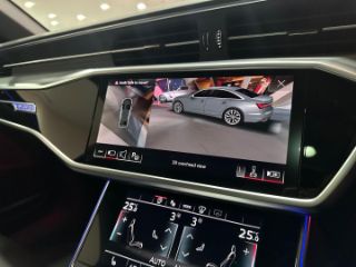 Audi A6 Sedan
