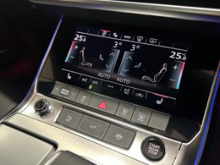 Audi A6 Sedan