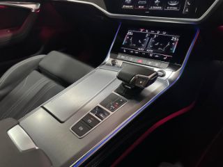 Audi A6 Sedan