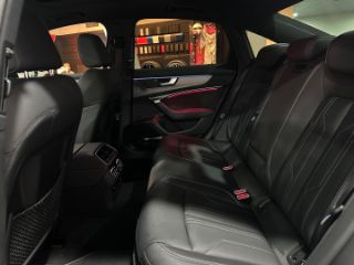 Audi A6 Sedan