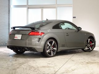 Audi TT Coupé