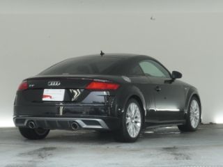 Audi TT Coupé