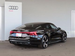Audi e-tron GT quattro