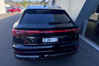 Audi SQ8