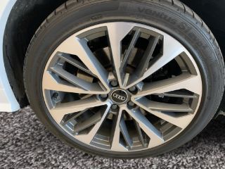 Audi SQ2
