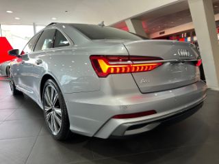 Audi A6 Sedan