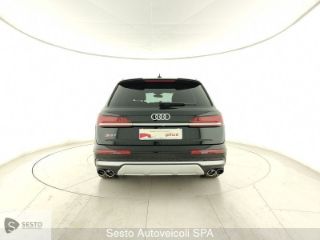 Audi Q7 SUV