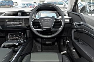 Audi Q8 Sportback e-tron