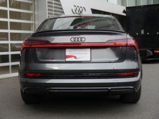 Audi e-tron S Sportback