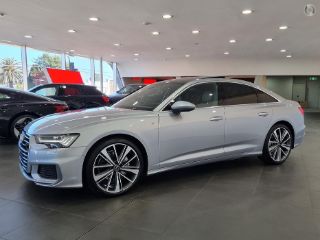 Audi A6 Sedan