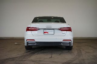 Audi A6 Sedan