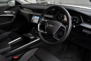 Audi Q8 Sportback e-tron