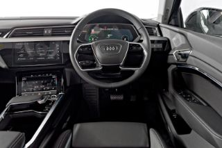 Audi Q8 Sportback e-tron