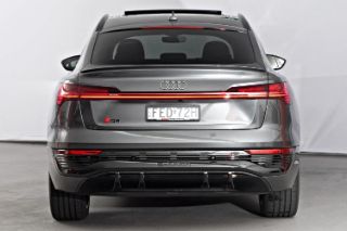 Audi Q8 Sportback e-tron