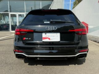 Audi RS 4 Avant