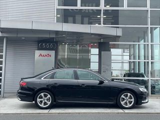 Audi A4 Sedan