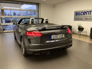 Audi TT Roadster