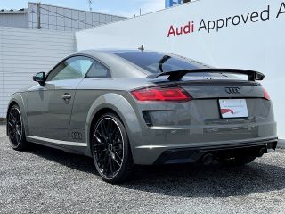 Audi TT Coupé